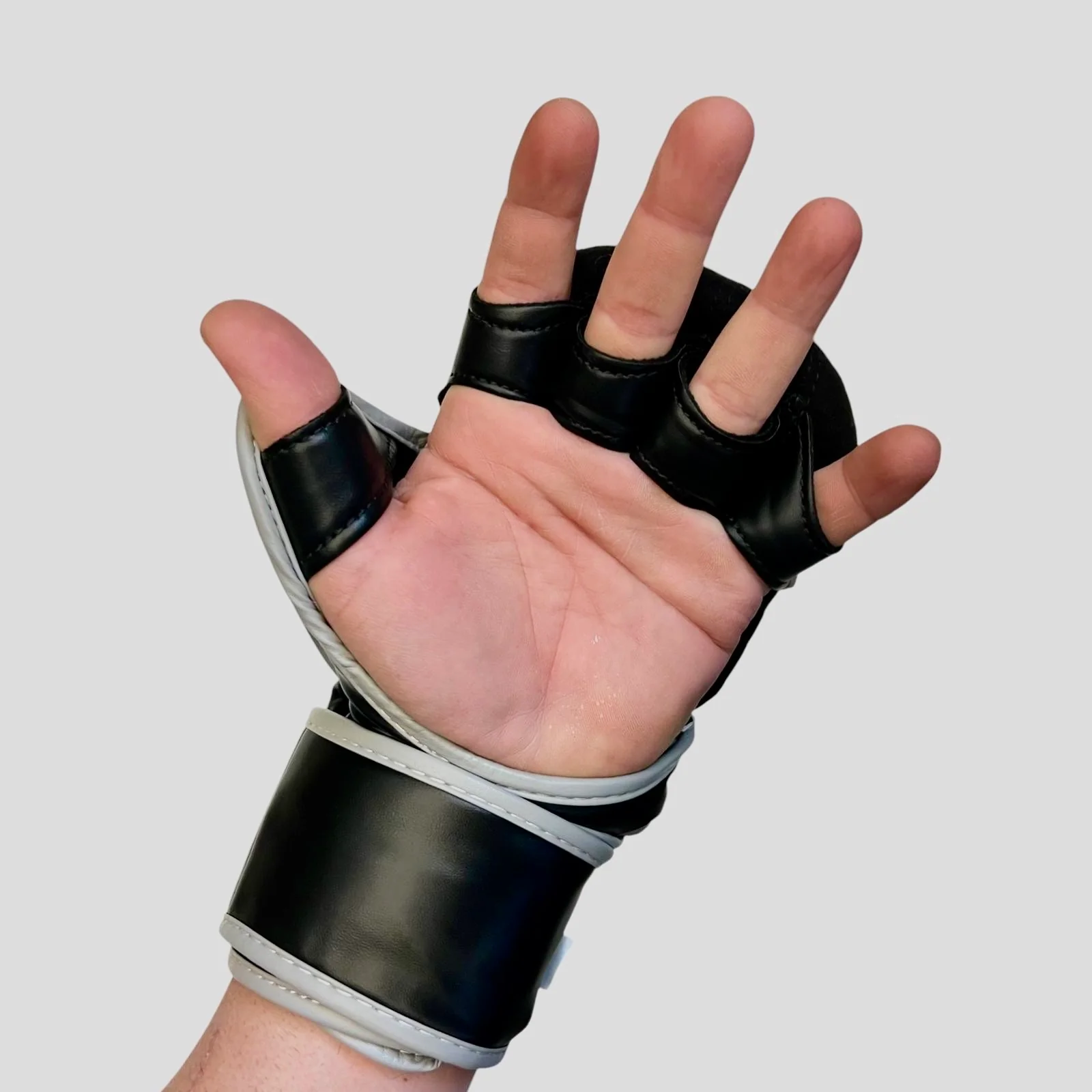 MMA, guanti allenamento o combattimento - Image 3